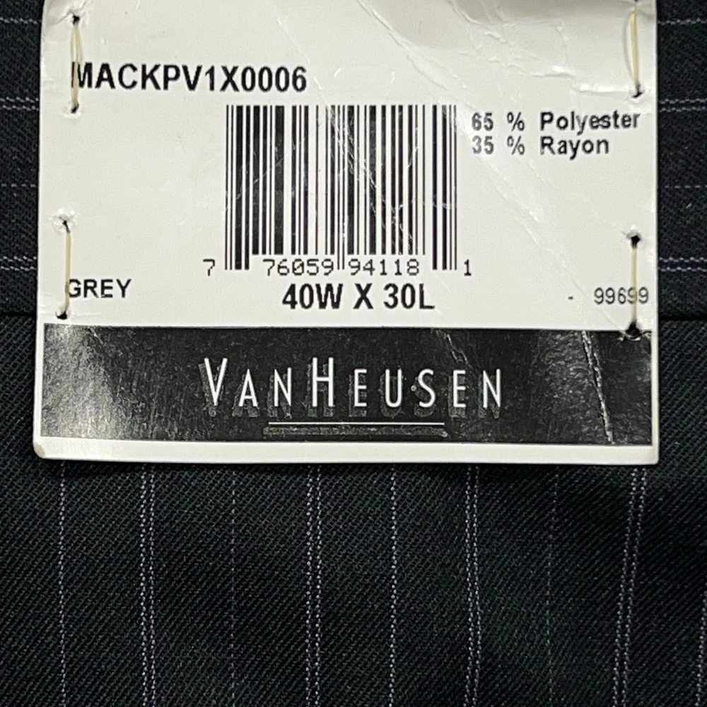 Van Huesen Dress Pants Men's 40x30 Black Striped Pleated Unhemmed Straight NWOT